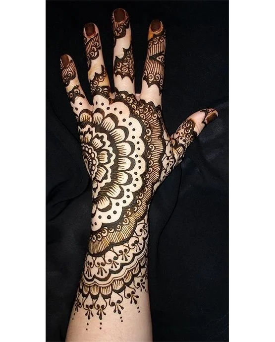 Elegant Floral Pattern Best Mehndi Design